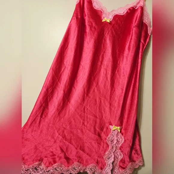 Vintage Victoria's Secret Babydoll Sleep Fuchsia Sz L Nightgown Satin Feel Gift - Picture 2 of 8